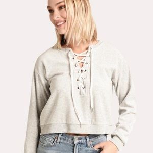 Bb Dakota tie it Pullover (size small)